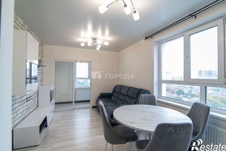 3-комн квартира улица Челюскинцев, 80В к1,  д. 80В к1