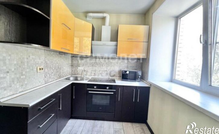 2-комн квартира Комсомольский проспект, 35,  д. 35