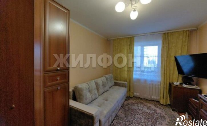 4-комн квартира улица Матросова, 10,  д. 10