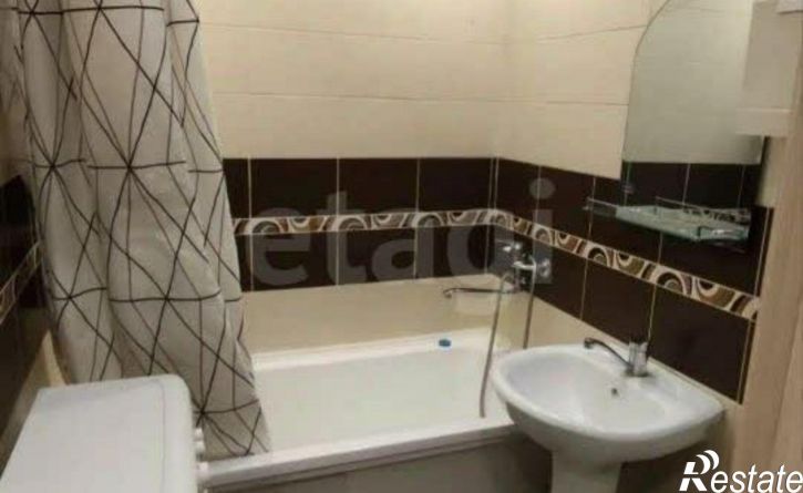 3-комн квартира улица Папанинцев, 109,  д. 109