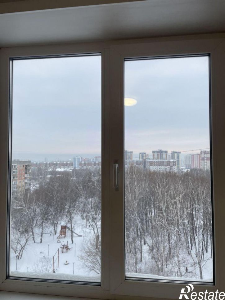 2-комн квартира улица Антона Петрова, 239,  д. 239