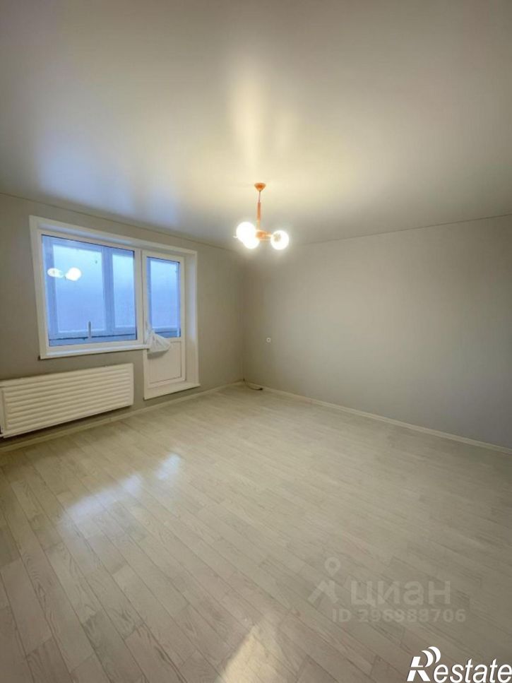 2-комн квартира улица Антона Петрова, 239,  д. 239
