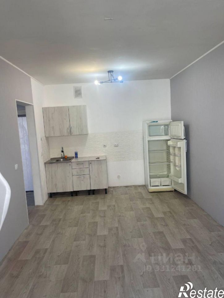 2-комн квартира ул Сергея Семенова, 20,  д. 20