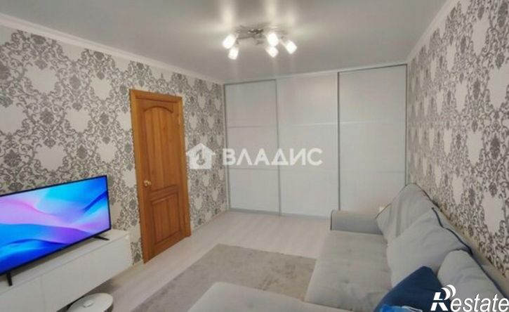2-комн квартира ул Шумакова, 60,  д. 60