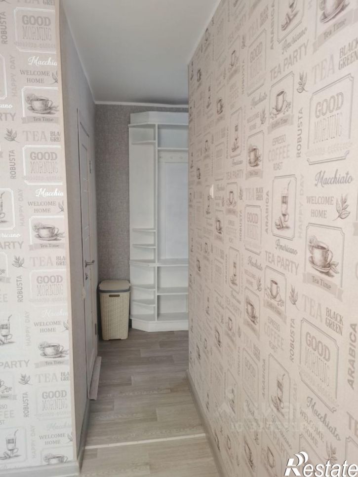 2-комн квартира улица Юрина, 305,  д. 305