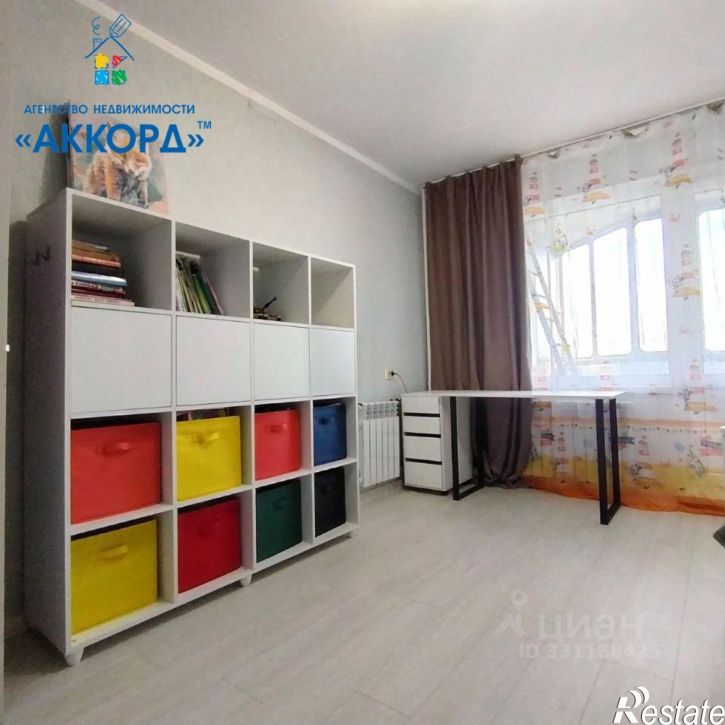 3-комн квартира ул Лазурная, 34,  д. 34