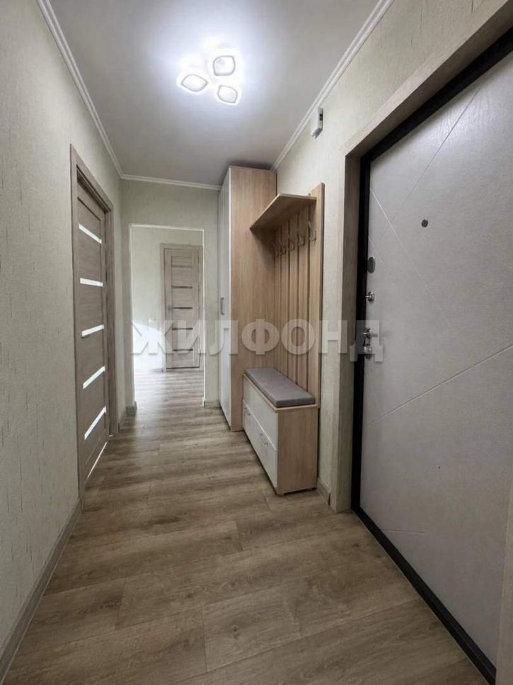 2-комн квартира Гущина улица, д.167