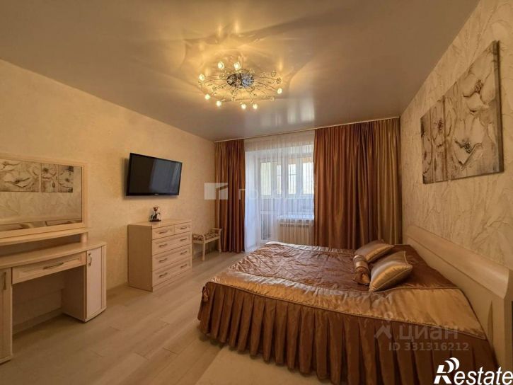 4-комн квартира ул Антона Петрова, 222а,  д. 222а
