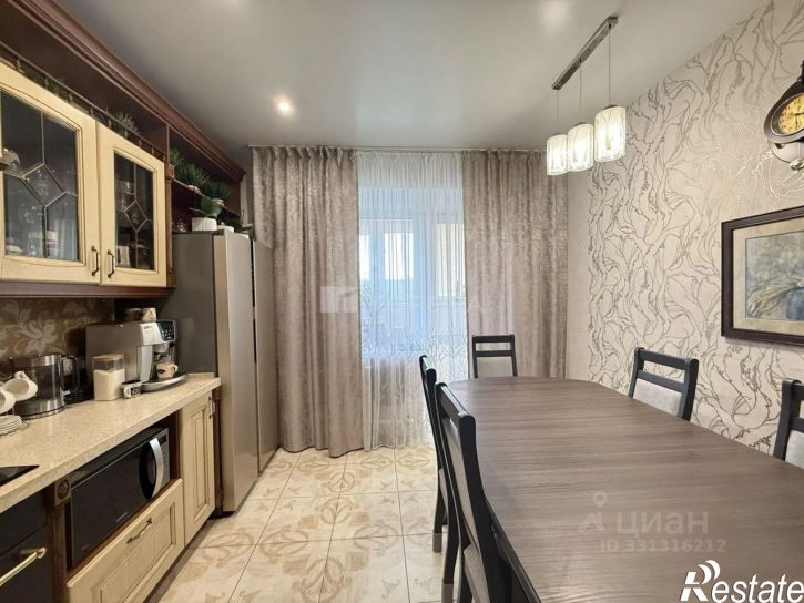 4-комн квартира ул Антона Петрова, 222а,  д. 222а