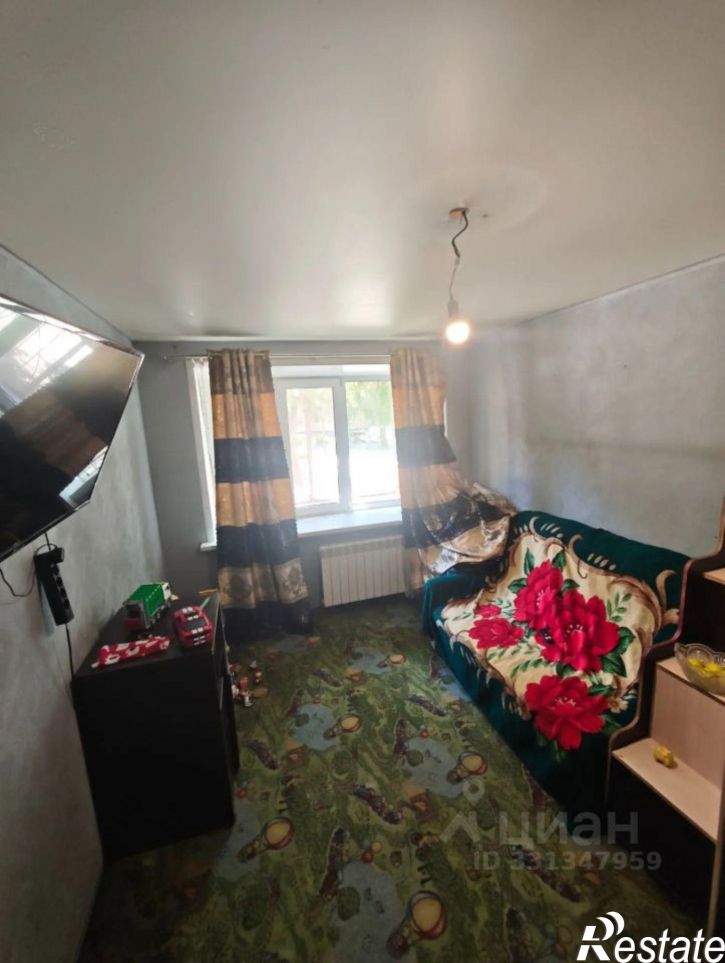1-комн квартира ул Антона Петрова, 215,  д. 215