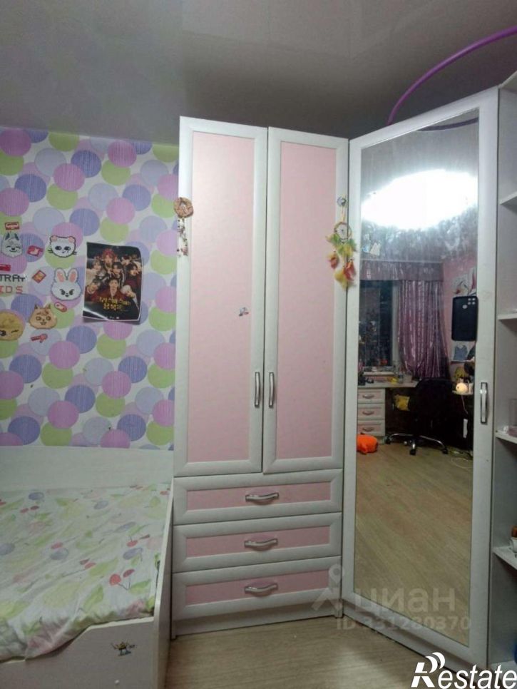 3-комн квартира ул Георгия Исакова, 270,  д. 270