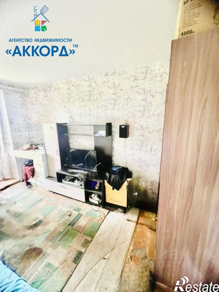 Комната ул Суворова, 12,  д. 12