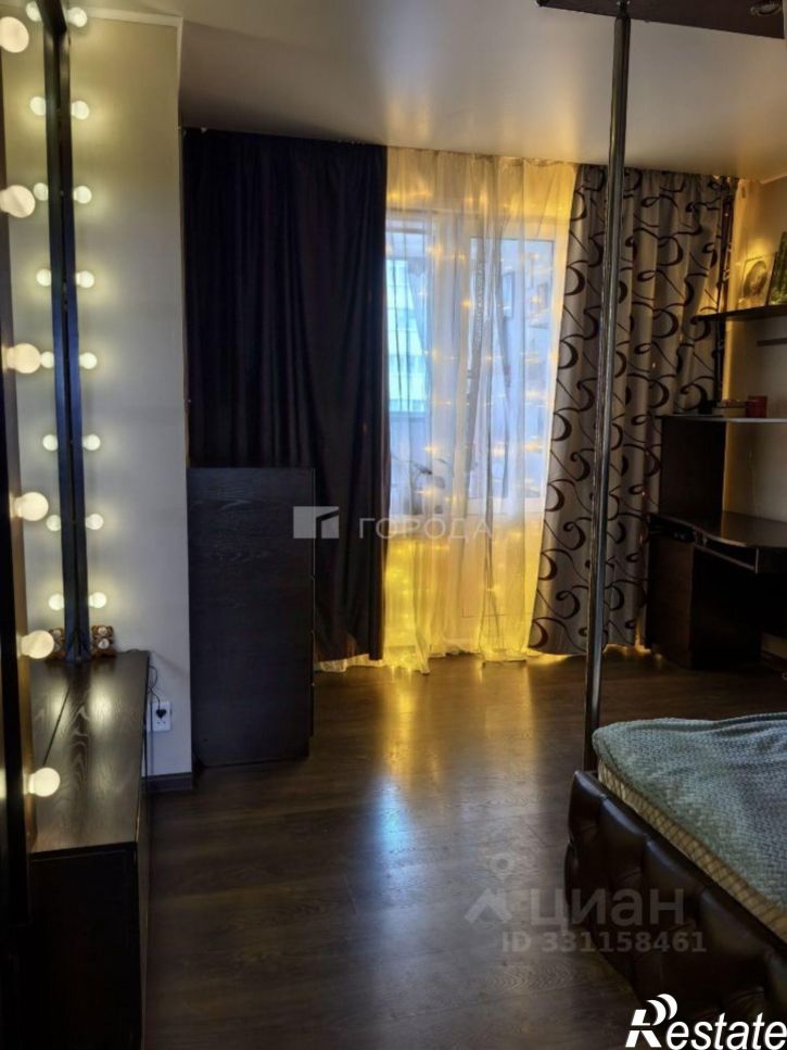 4-комн квартира ул Сергея Ускова, 23,  д. 23