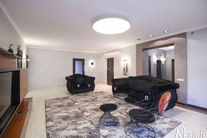 3-комн квартира Змеиногорский тракт, 104а,  д. 104а