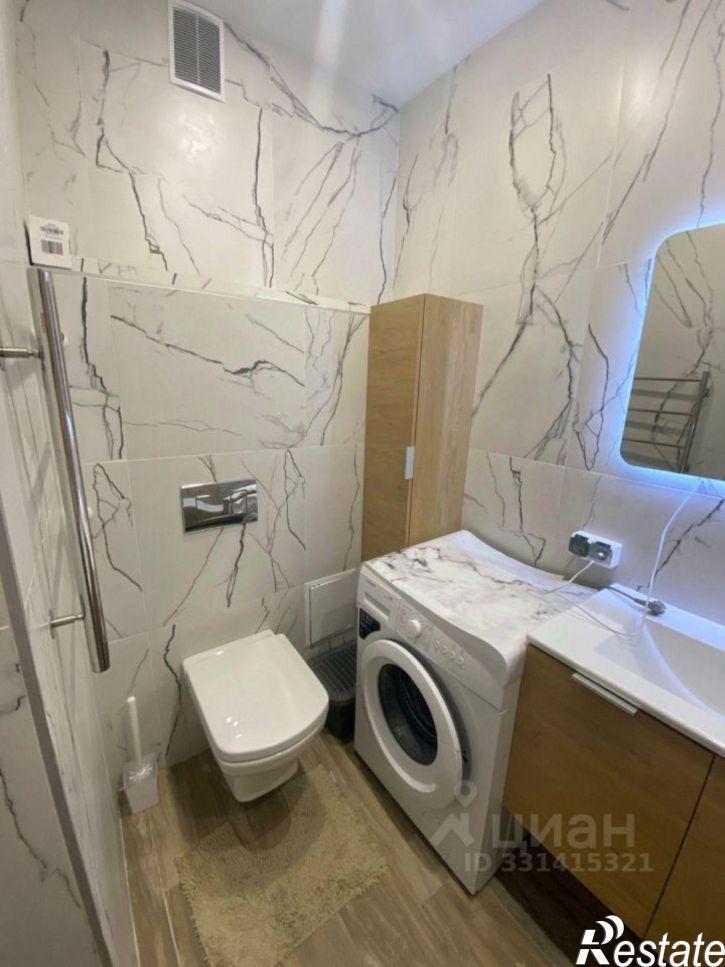 2-комн квартира Сиреневая улица, 52,  д. 52