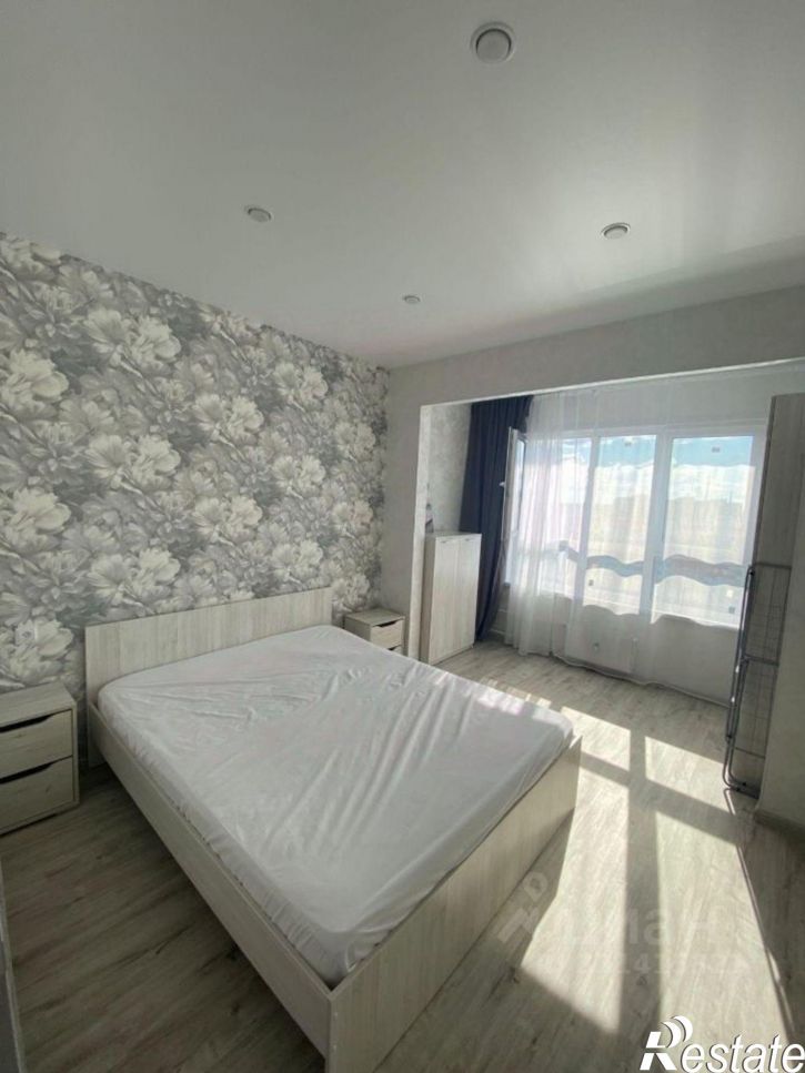 2-комн квартира Сиреневая улица, 52,  д. 52
