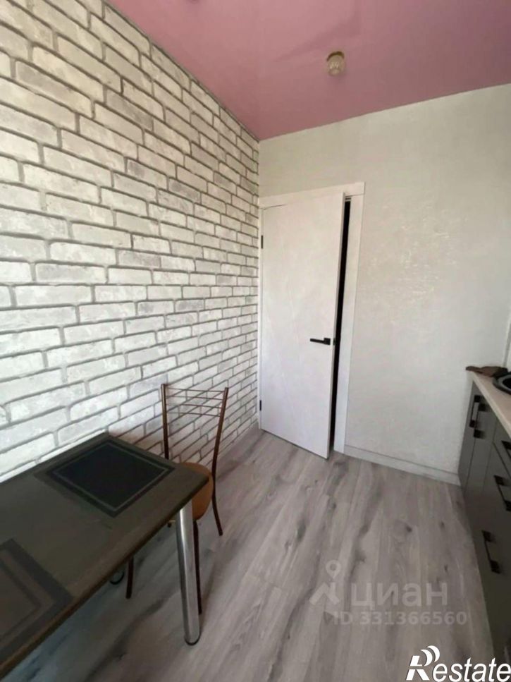 2-комн квартира ул Шукшина, 32,  д. 32