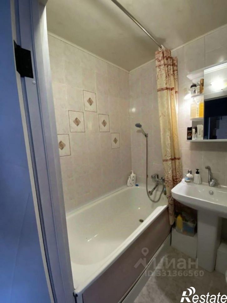2-комн квартира ул Шукшина, 32,  д. 32
