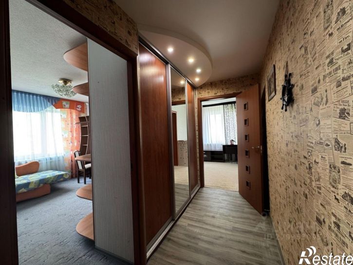 3-комн квартира ул Шумакова, 38,  д. 38