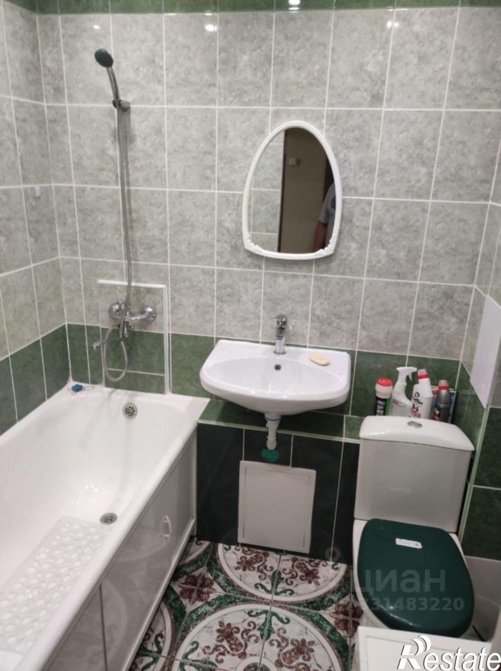 1-комн квартира улица Юрина, 208,  д. 208