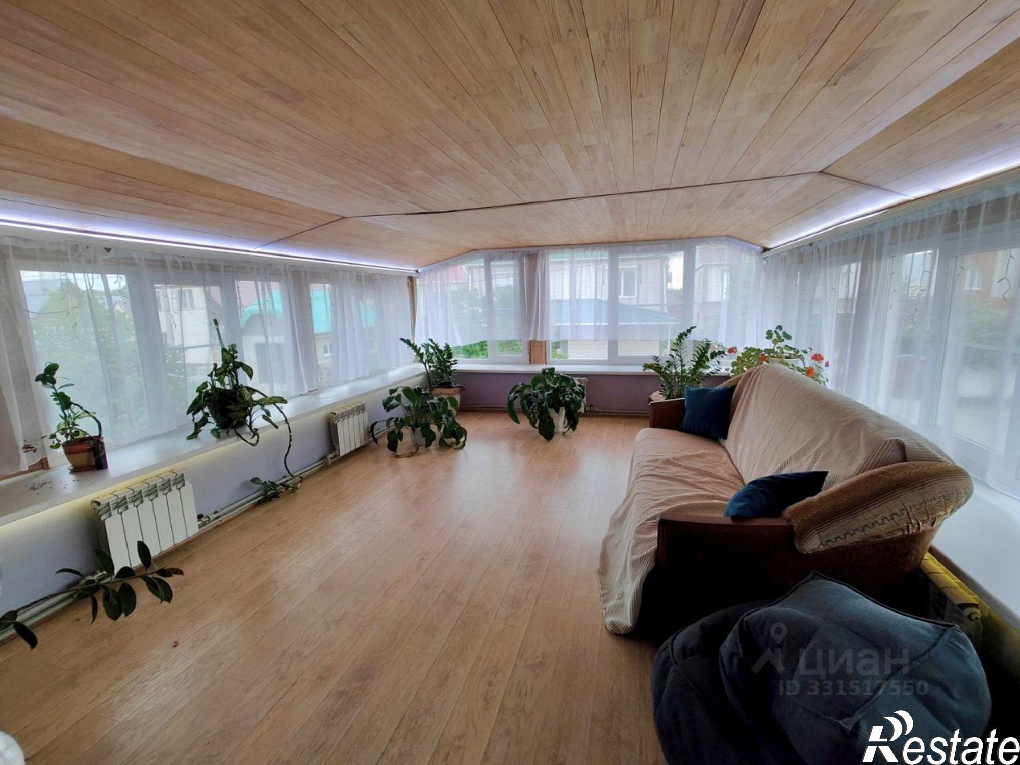 Купить дачу, дом, коттедж за 26 090 000 рублей на улица Есенина, 29