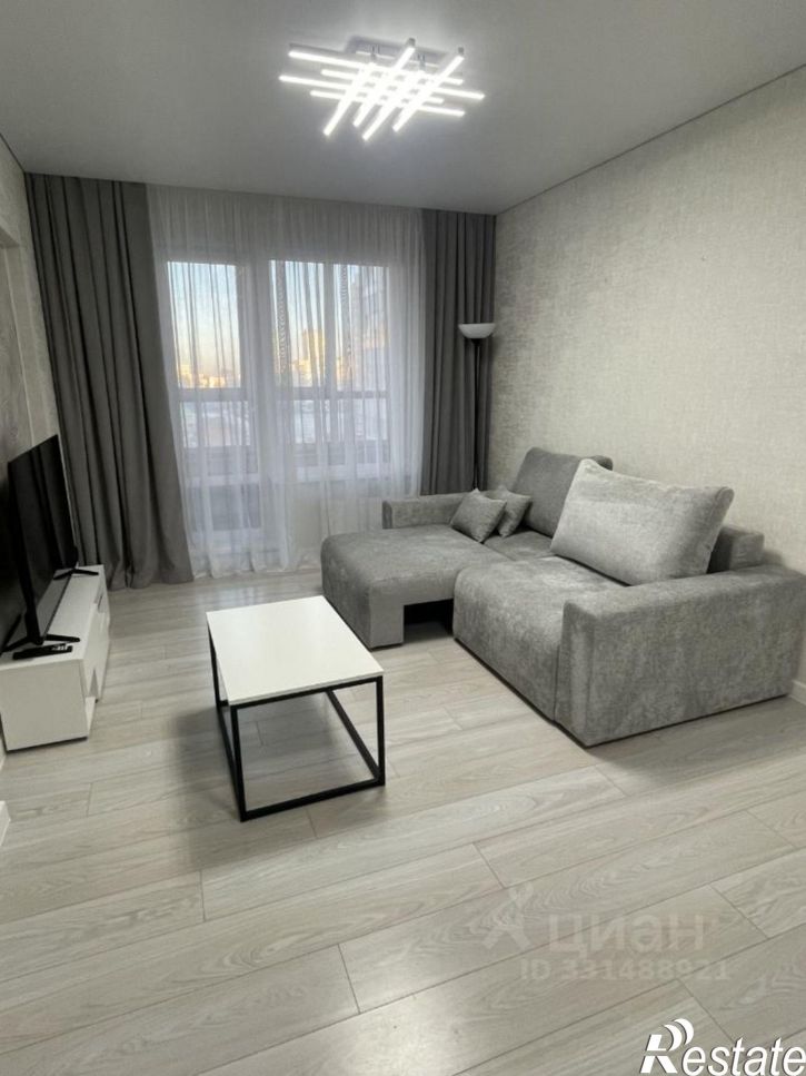 2-комн квартира улица Солнечная Поляна, 94 к4,  д. 94 к4
