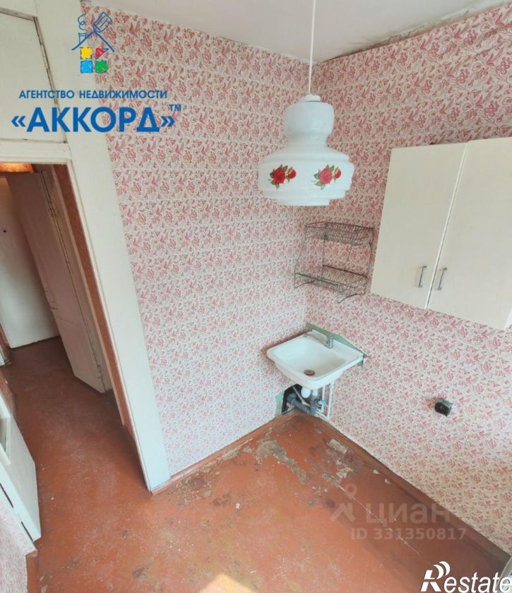 1-комн квартира улица Попова, 10/2,  д. 10/2