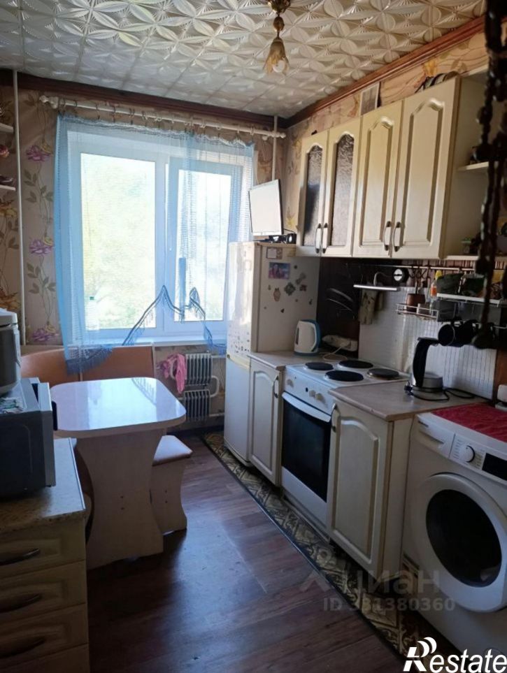 3-комн квартира улица Веры Кащеевой, 16,  д. 16