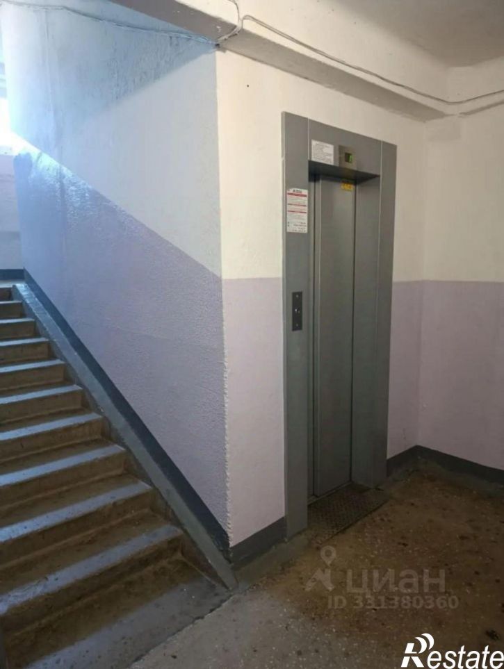 3-комн квартира улица Веры Кащеевой, 16,  д. 16