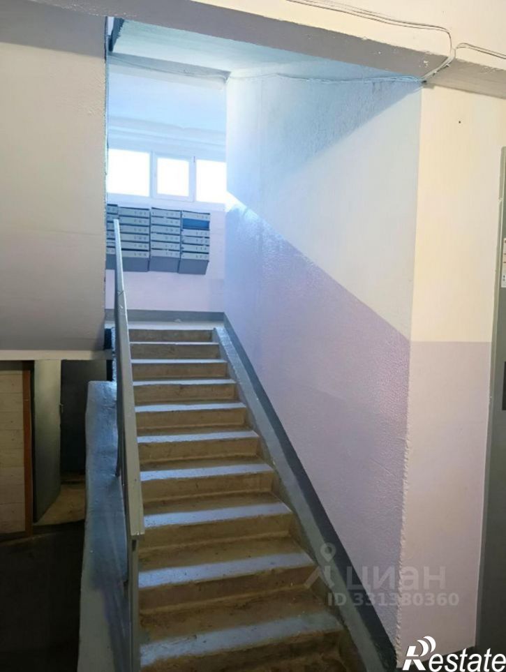 3-комн квартира улица Веры Кащеевой, 16,  д. 16