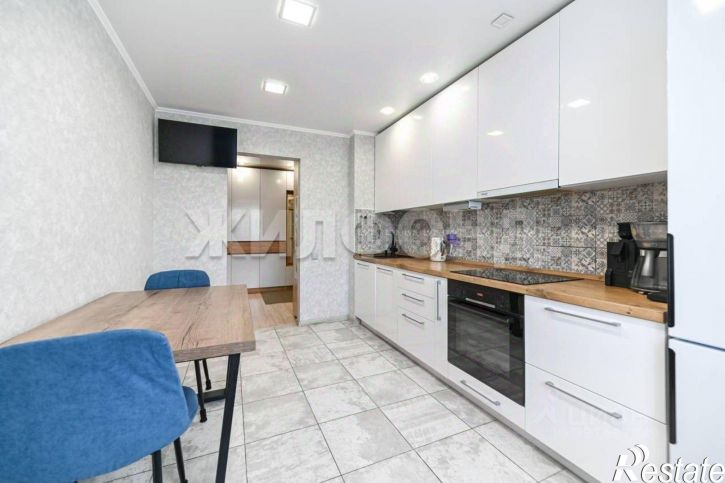 2-комн квартира Павловский тракт, 221,  д. 221