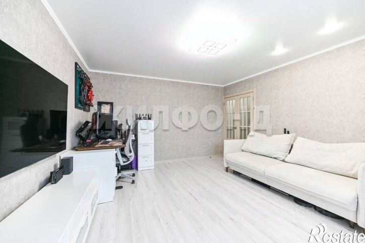 2-комн квартира Павловский тракт, 221,  д. 221