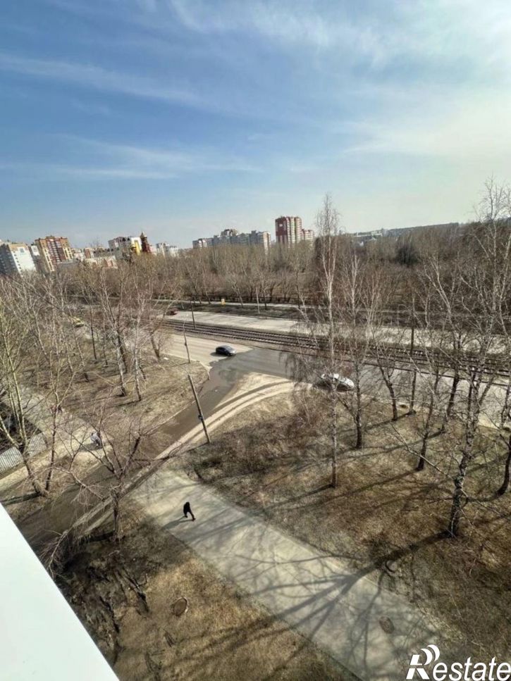 Отдельное здание улица Антона Петрова, 214,  д. 214
