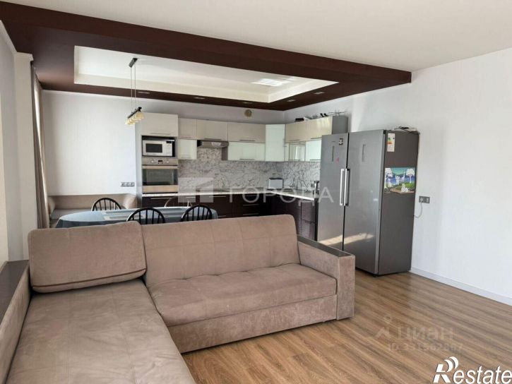 3-комн квартира ул Антона Петрова, 247а,  д. 247а