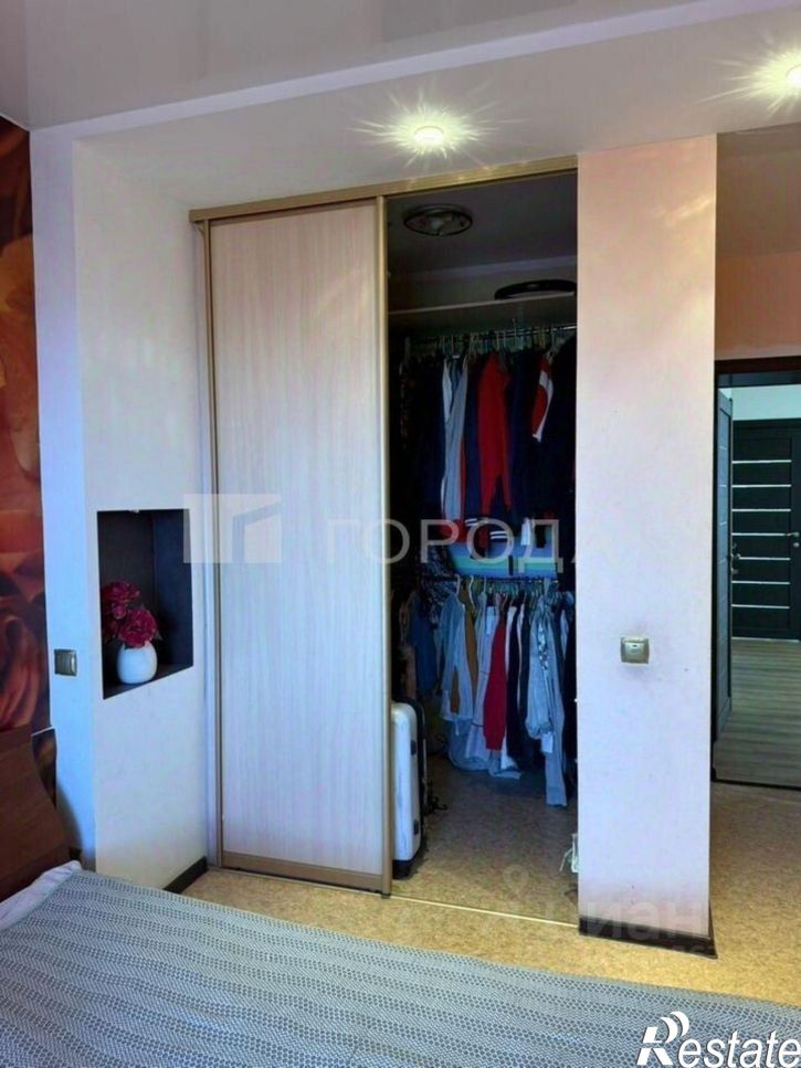 3-комн квартира ул Антона Петрова, 247а,  д. 247а