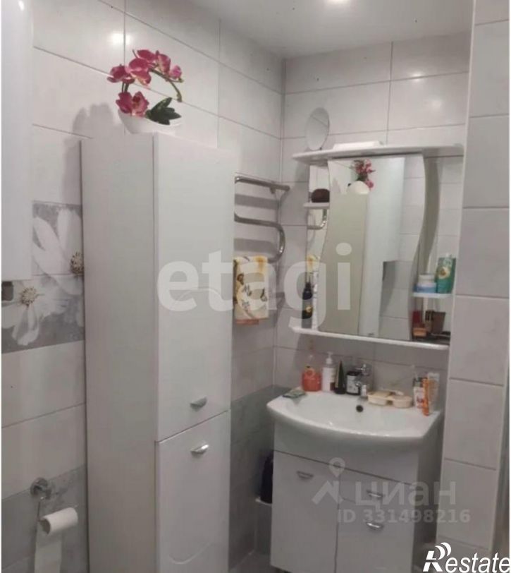 2-комн квартира ул Антона Петрова, 254,  д. 254