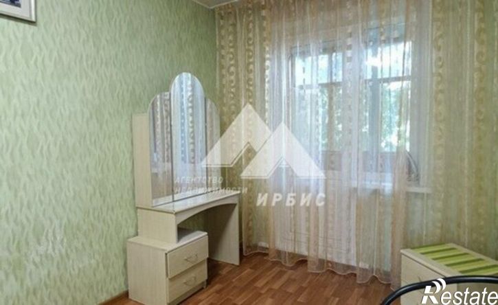 3-комн квартира улица Малахова, 116,  д. 116