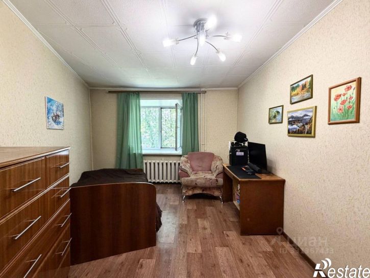 4-комн квартира улица Шумакова, 52,  д. 52