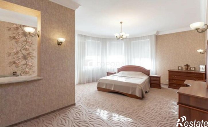 3-комн квартира улица Анатолия, 20,  д. 20