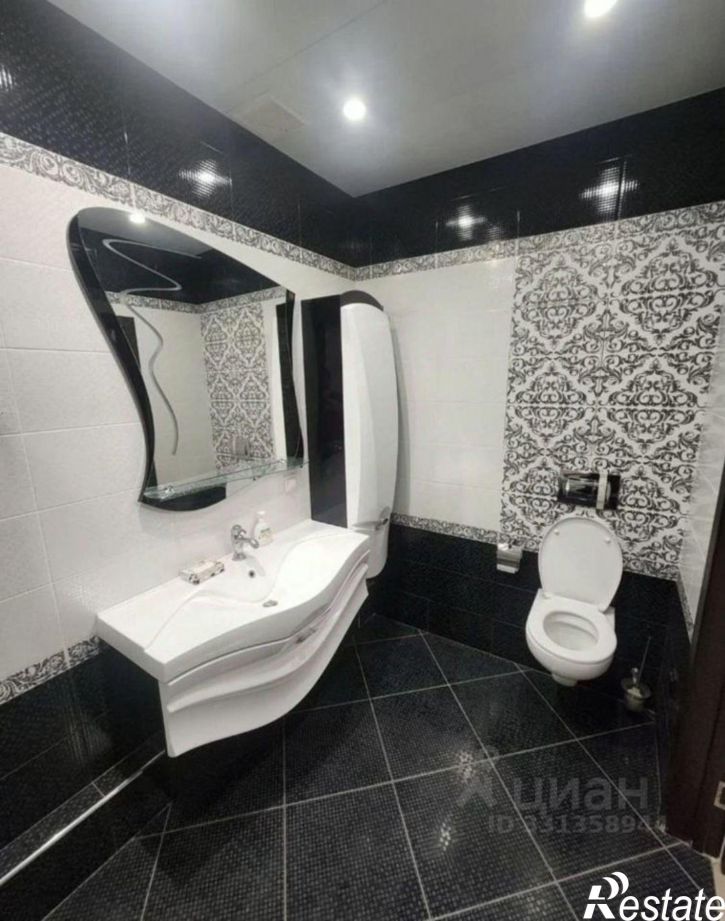 1-комн квартира улица Папанинцев, 111,  д. 111