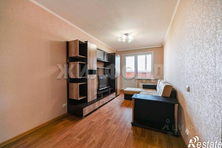 2-комн квартира улица Сергея Ускова, 31,  д. 31