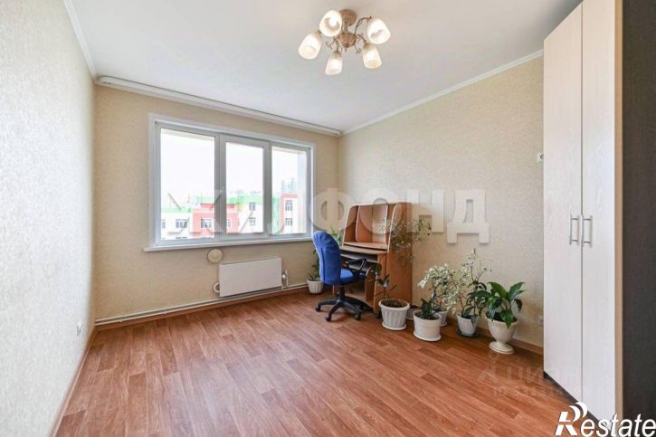 2-комн квартира улица Сергея Ускова, 31,  д. 31