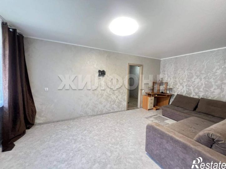 2-комн квартира Георгия Исакова/Попова улица, д.202