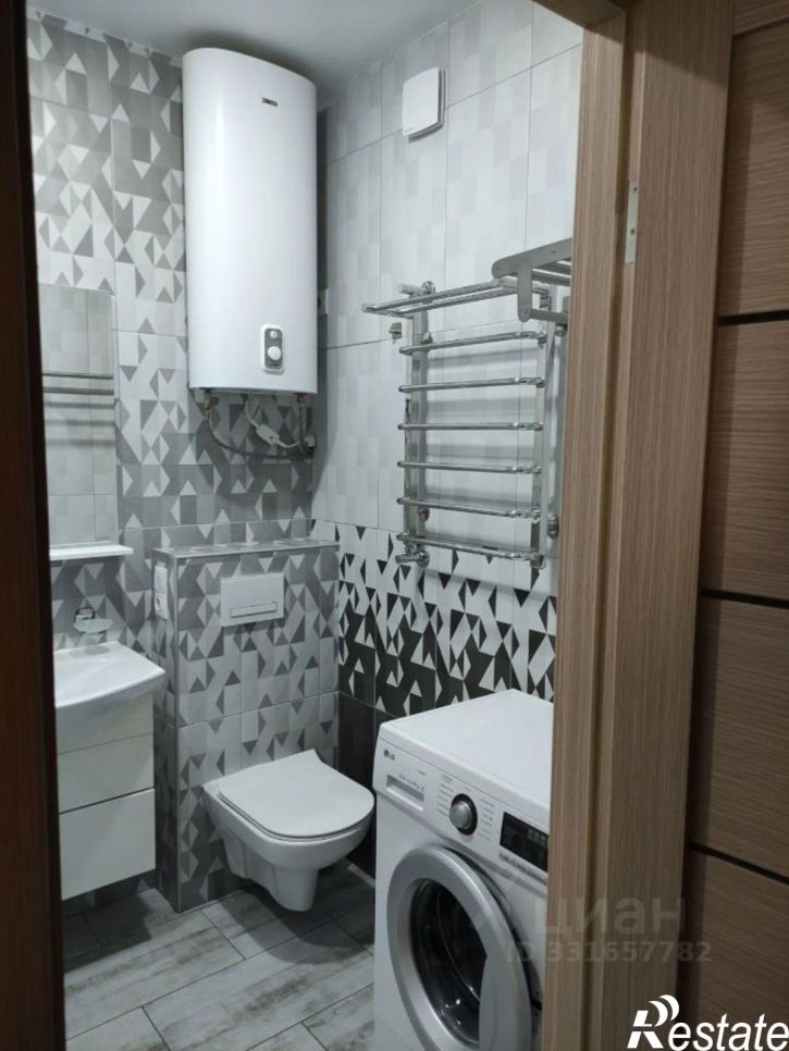 1-комн квартира ул Юрина, 204ж,  д. 204ж