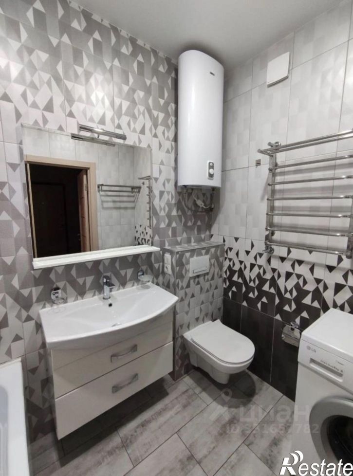 1-комн квартира ул Юрина, 204ж,  д. 204ж
