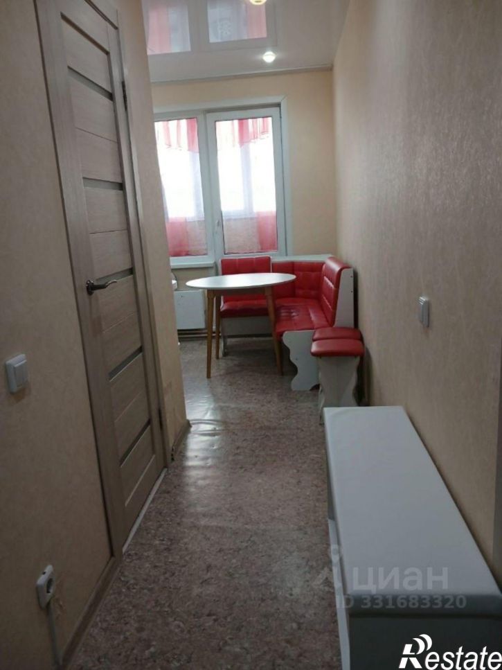 1-комн квартира улица Сергея Ускова, 18,  д. 18