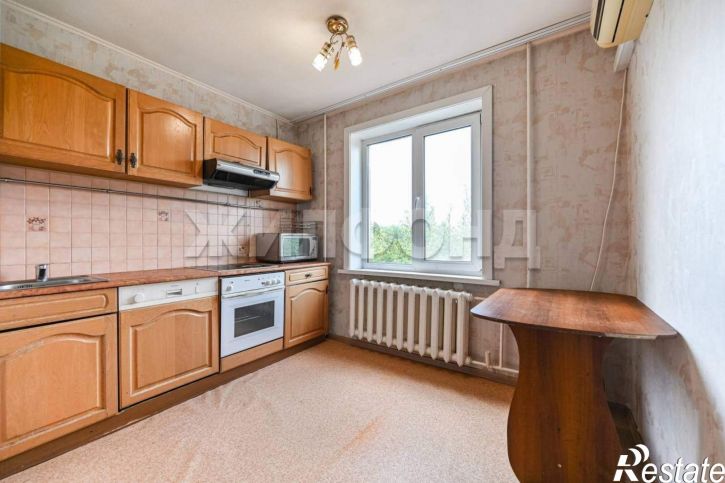 2-комн квартира Юрина улица, д.219