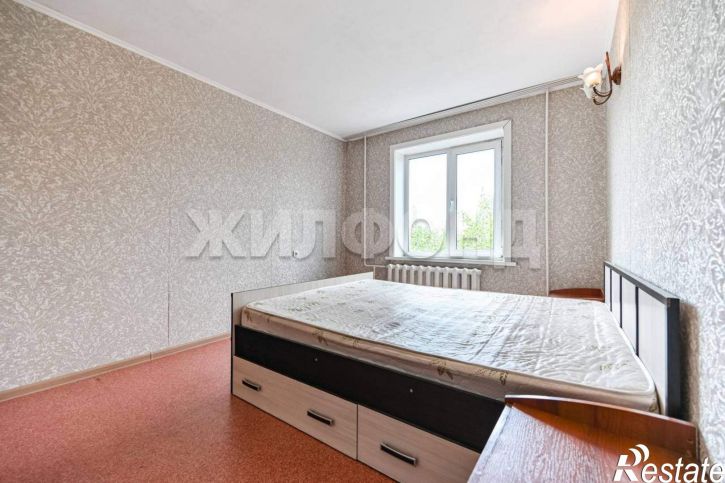 2-комн квартира Юрина улица, д.219