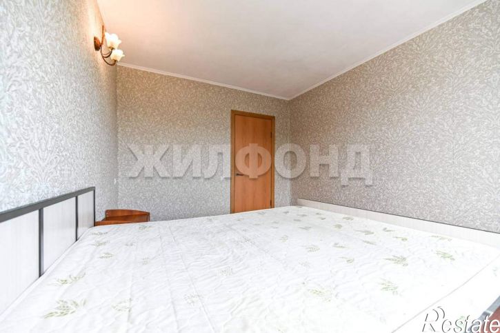 2-комн квартира Юрина улица, д.219