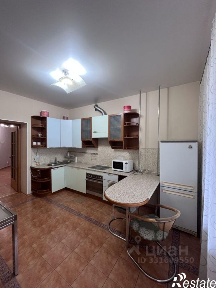 2-комн квартира Партизанская улица, 132,  д. 132